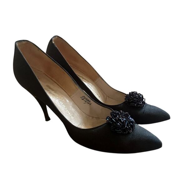 Vintage Andrew Geller Midnight Blue Satin Pumps Pointy Toe Heels / 8 Narrow - - Picture 1 of 4